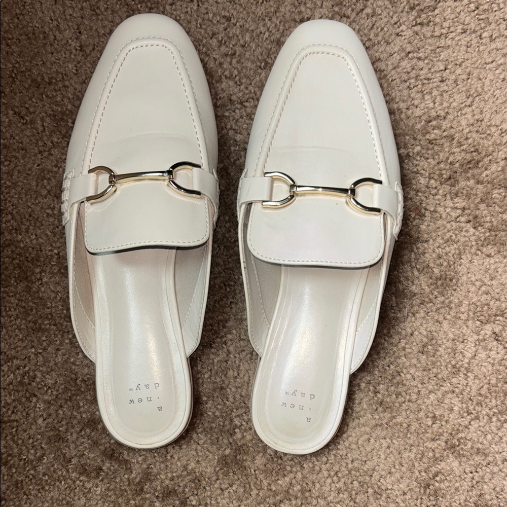 NWOT Women's White Slip-On Loafers